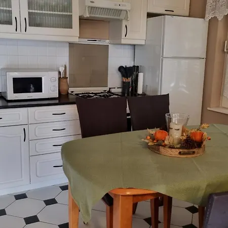 Hutiagi Сasa de vacaciones Siófok